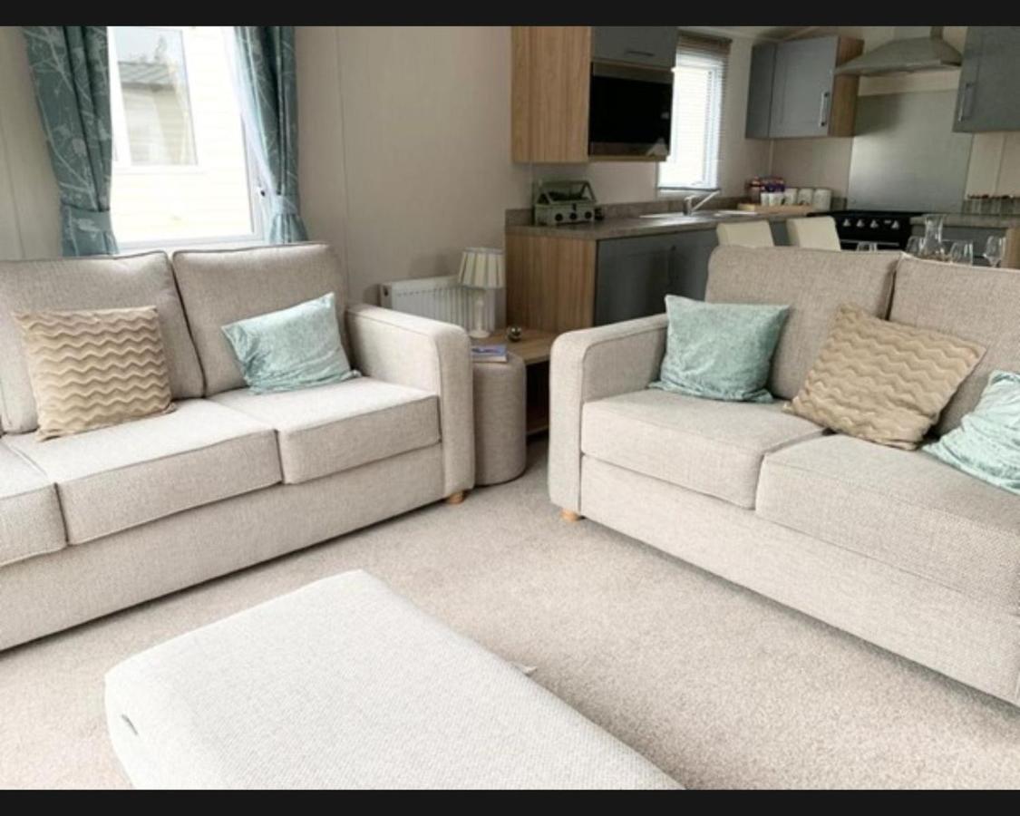 Exotic 3-Bed Caravan At Newquay Holiday Park Villa Exterior photo