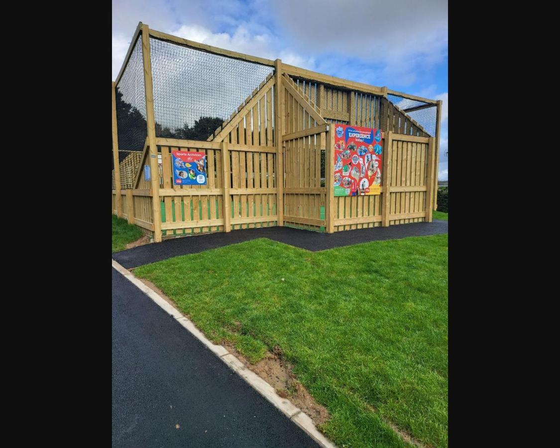 Exotic 3-Bed Caravan At Newquay Holiday Park Villa Exterior photo